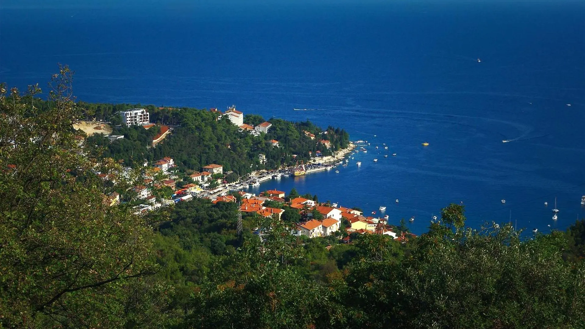 Holiday home Villa Lavanda, A Luxury Villa With Private Pool, 2Km To Beach Ubasico
